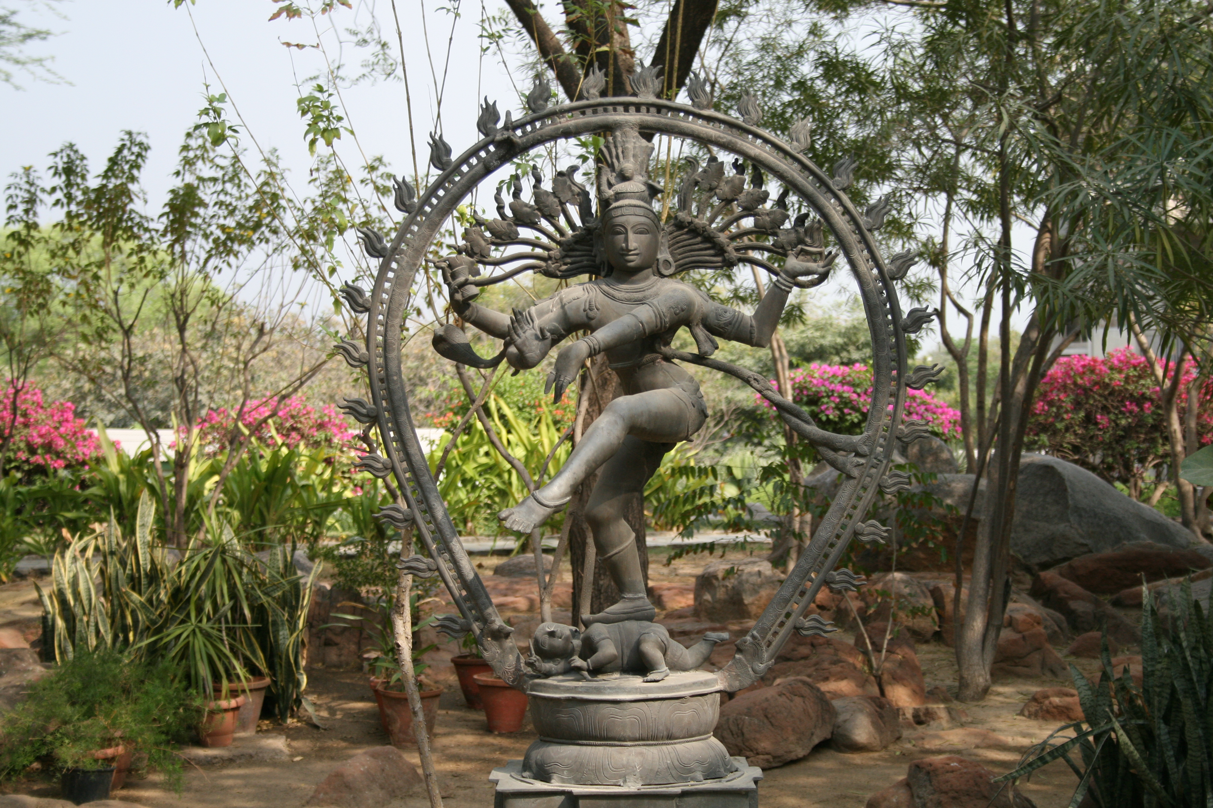 Dancing Shiva Statue Meaning