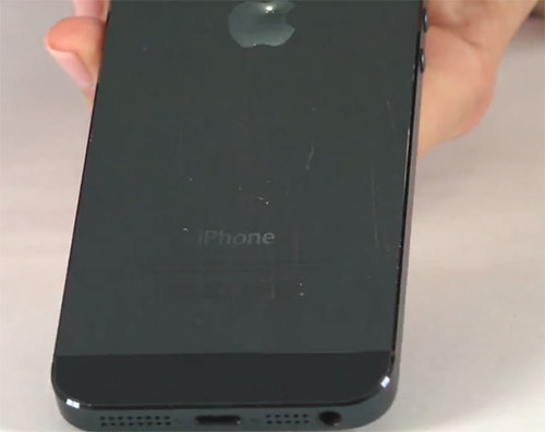 Iphone 5 White Scratches Easily