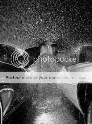 Pictures Of Love And Romance In Rain