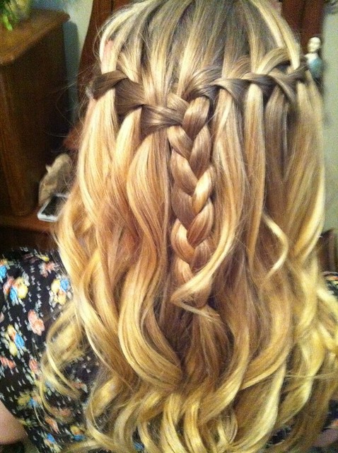 Waterfall Braid With Curls Instructions